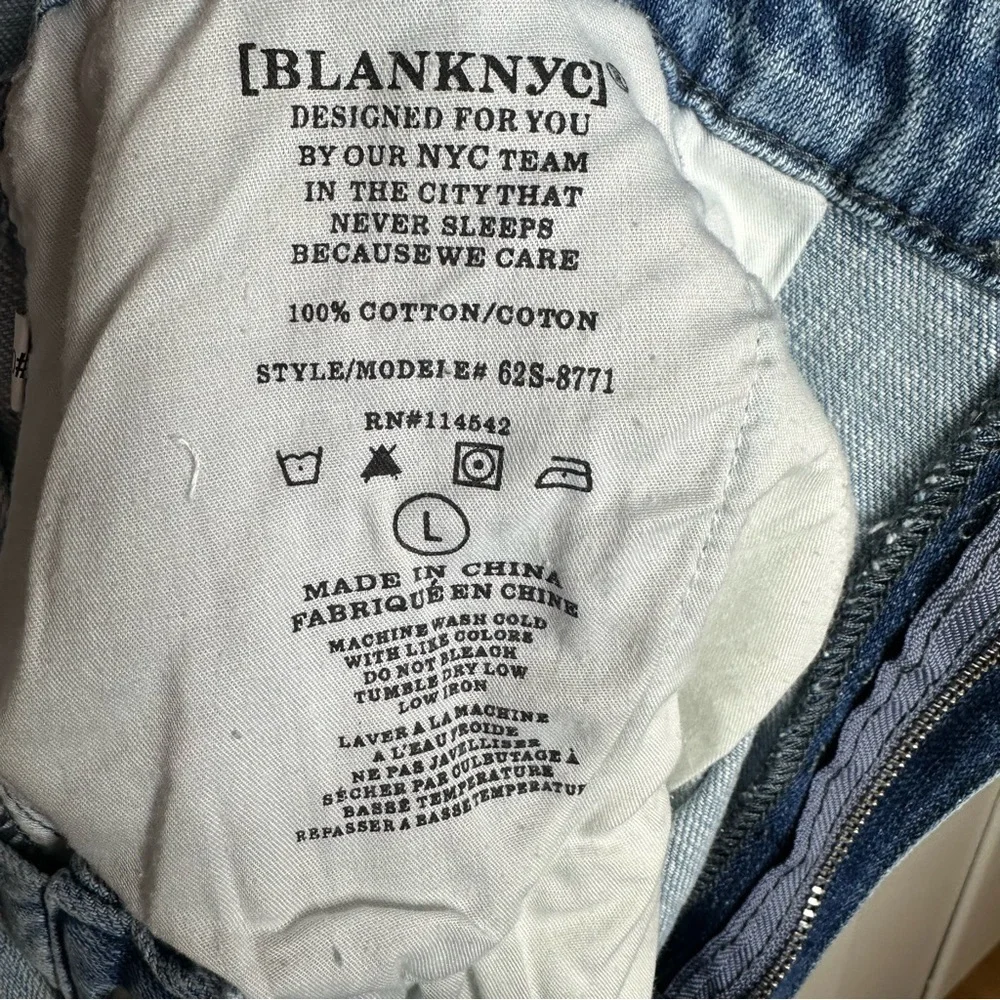 Blank NYC Washed Denim Romper Women's Size Large NWT - Picture 10 of 10